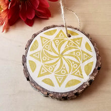 Load image into Gallery viewer, Mandala Ornaments in Color
